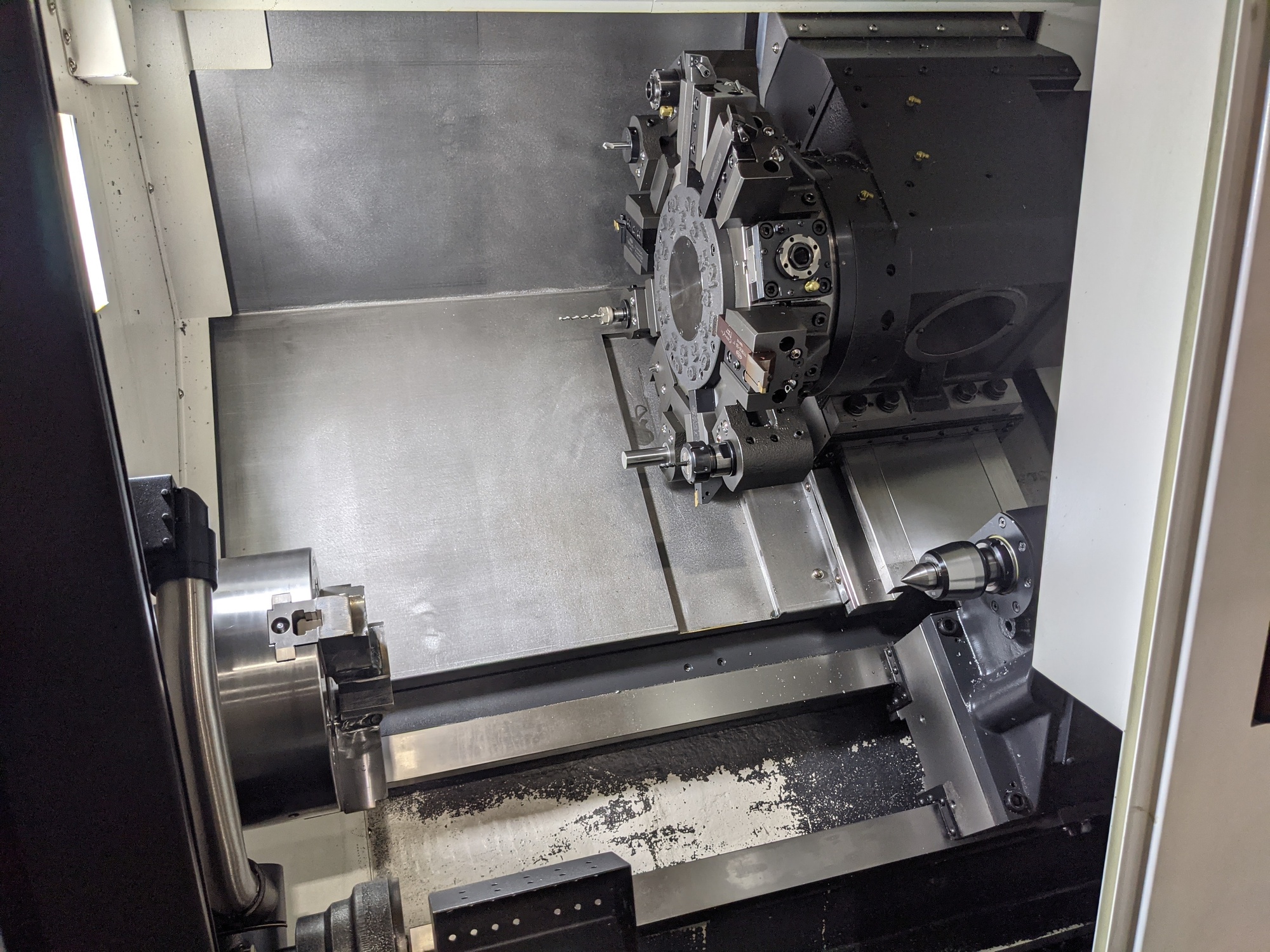 2019 HYUNDAI WIA HD2200MC CNC Turning Center | 520 Machinery Sales LLC